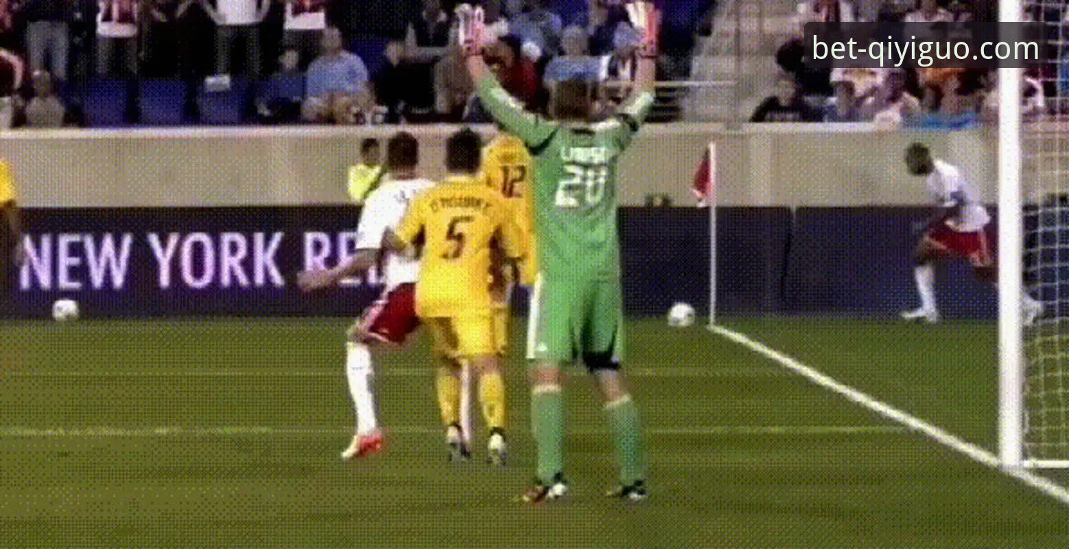 奇异果体育竞彩技巧必备 角球制胜的艺术:从阿森纳破纪录之战看奇异果体育竞彩技巧必备